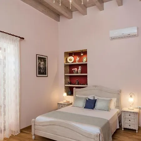 מלון דירות Palazzo Di Irene *